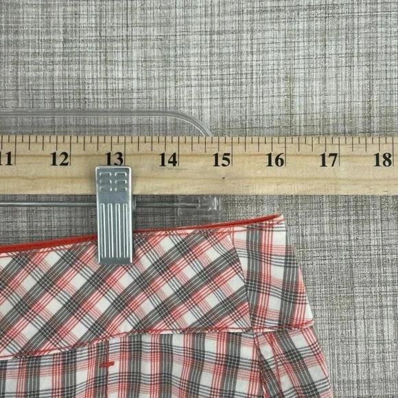 Annika Cutter & Buck Womens golf shorts size 8 plaid 2638 - Picture 2 of 9